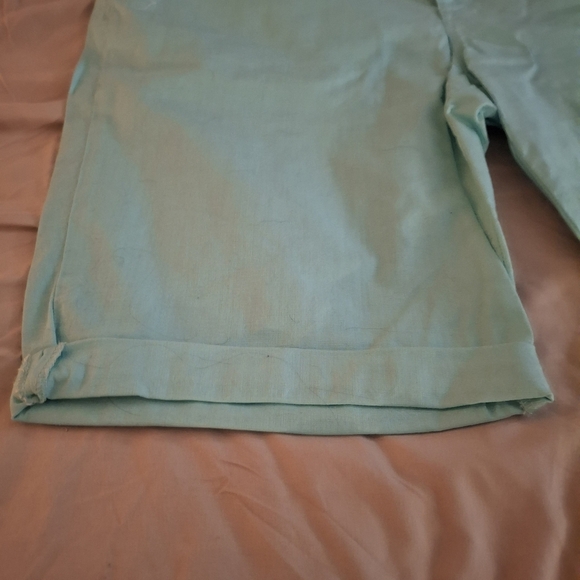 Bandolino Women's Aqua Bermuda Shorts - Picture 4 of 9